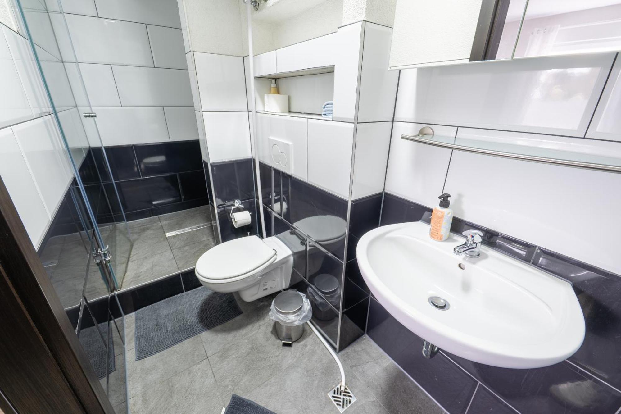 Gemuetliches Apartment In Neuwied Zewnętrze zdjęcie